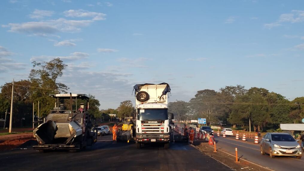 La ampliación de la Ruta PY 2, en su subtramo 5.3 será la primera en habilitarse, ya que está en un 93% de avance. Foto: Gentileza.