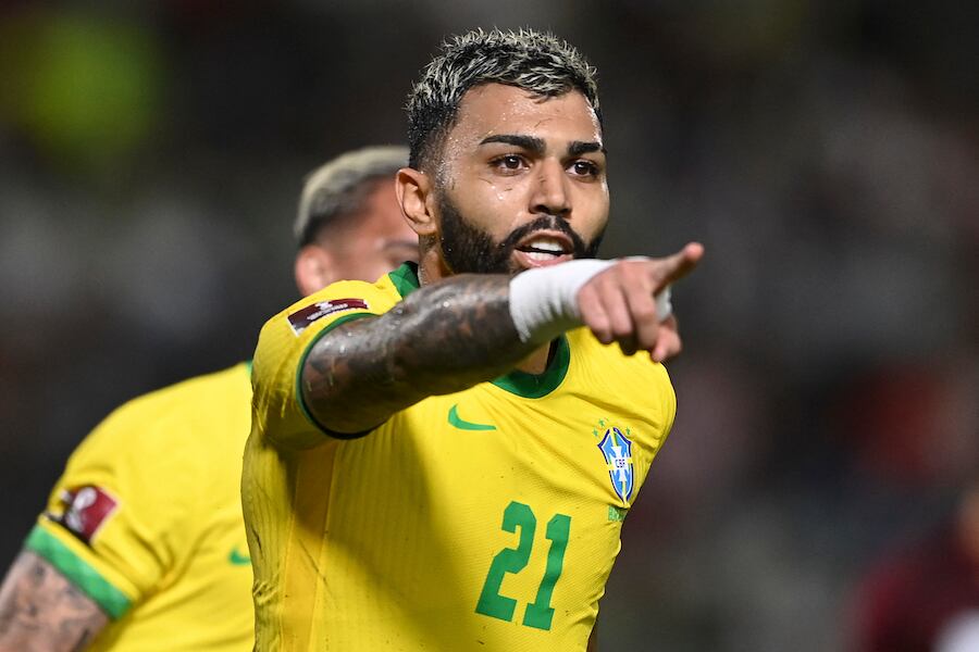 Gabigol celebra su conquista para que Brasil siga imbatible en las eliminatorias.FOTO:AFP
