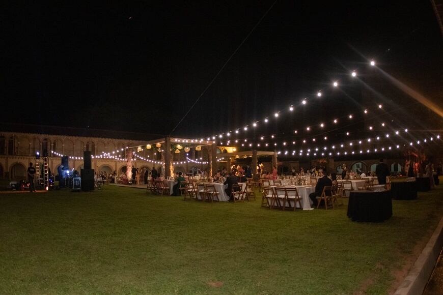 A partir de este jueves rige el aforo del 100% en eventos sociales, debiendo ser la población vacunada el 80% de los asistentes. Foto: Gentileza.