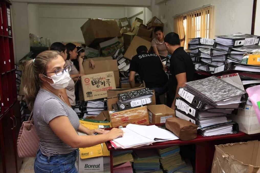 El operativo Berilo 2.0 Dismember se desarrolla de manera simultánea por agentes de la Fiscalía y la Senad en firmas y estudios contables ubicados en Ciudad del Este, departamento de Alto Paraná. Foto: Gentileza.