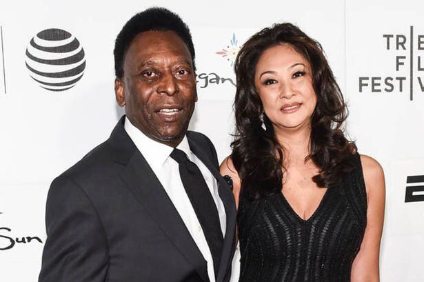 Marcia Cibele Aoki, tercera y última esposa de Edson Arantes do Nascimento​, se quedará con el 30% de sus bienes. Foto: AFP.