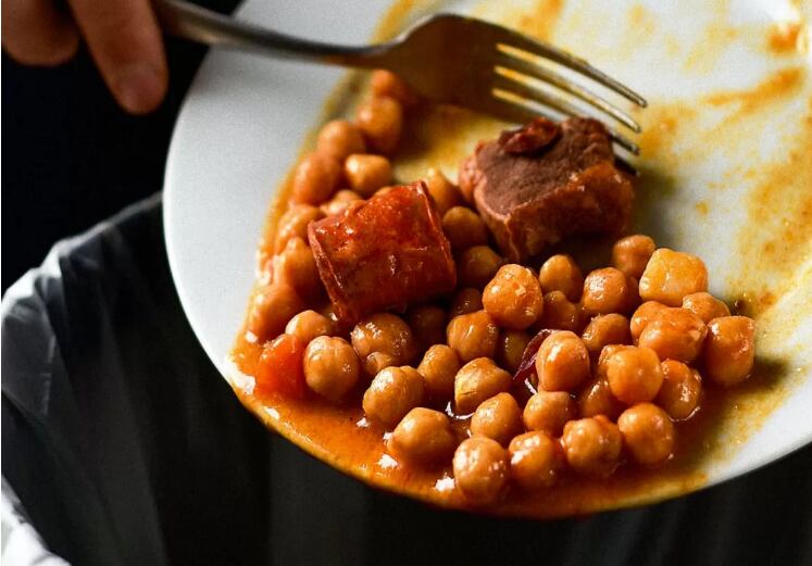 En el contexto actual de COVID-19 es aún más necesario tomar conciencia y adquirir hábitos para evitar el desperdicio de las comidas. Foto: Gentileza.