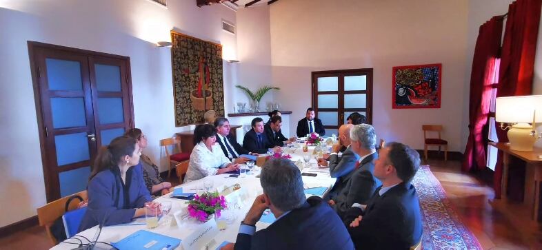 Roberto Mernes participó de un evento organizado por el Servicio Económico Regional para el Cono Sur, en la Embajada de Francia en Paraguay, con la presencia de varios empresarios extranjeros. Foto: Gentileza