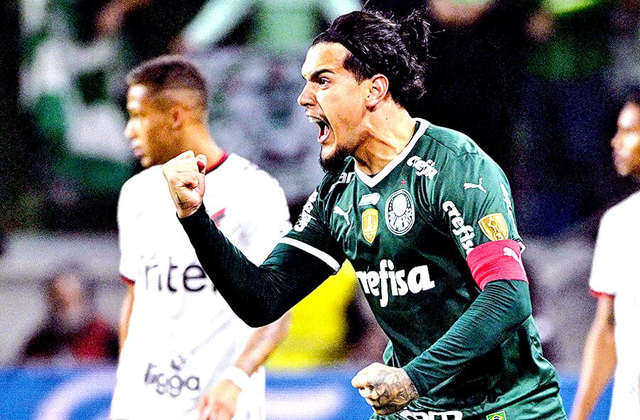 Gustavo Gómez tiene para rato en el Palmeiras.FOTO:AFP