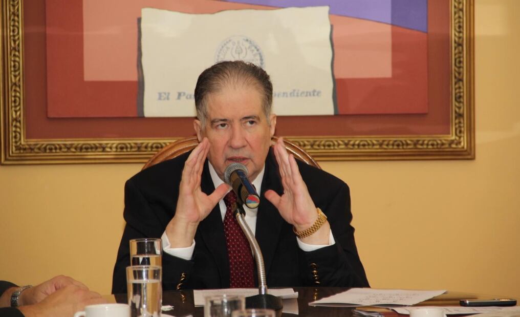 El ministro Alberto Ramírez Zambonini dijo que está disponible el padrón electoral para ser utilizado a modo de agilizar la vacunación de la población. Foto: Gentileza.
