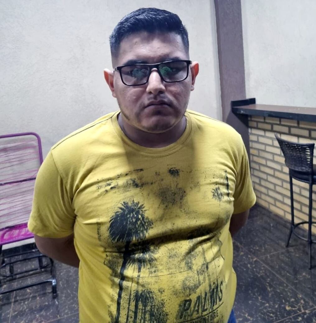 Los agentes de la Senad detuvieron al sospechoso mediante un allanamiento realizado en una vivienda ubicada en el barrio Terraza de la ciudad de Pedro Juan Caballero. Foto: Gentileza.