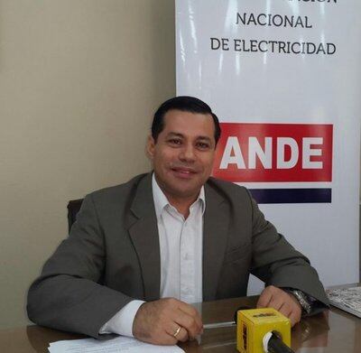 Félix Sosa afirmó ser consciente de la complicada situación de la institución y dijo que uno de sus principales desafíos será tratar de mejorar la imagen y la credibilidad de la Ande ante la ciudadanía. Foto: Gentileza