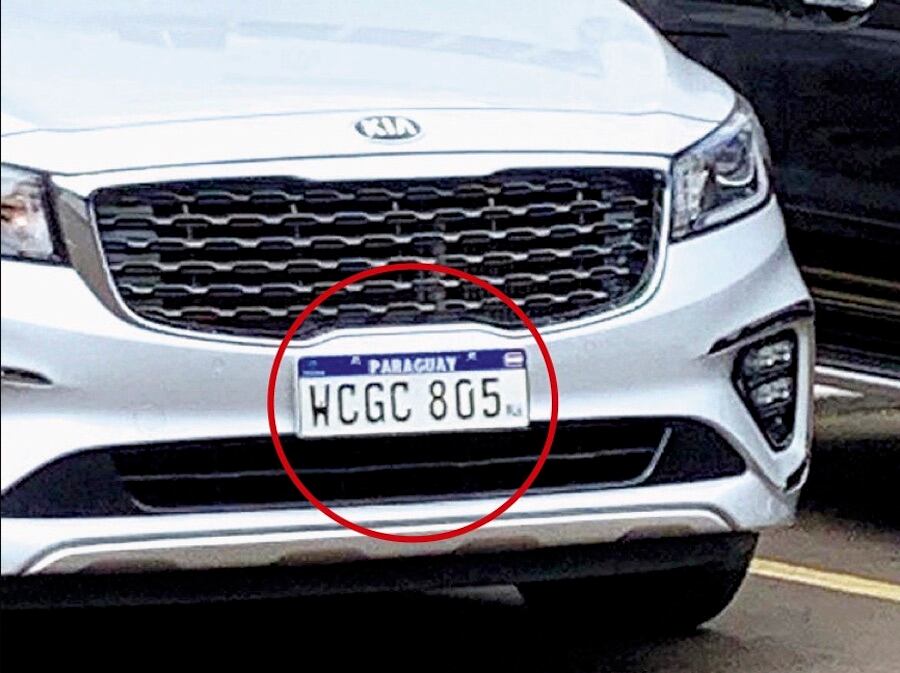 Esta es la camioneta que utilizó el ministro del Interior, Arnaldo Giuzzio, para vacacionar en el país vecino. El vehículo pertenece a la empresa Ombu SA, propiedad de Marcus Vinicius Marqués de Padua. Foto: Gentileza.