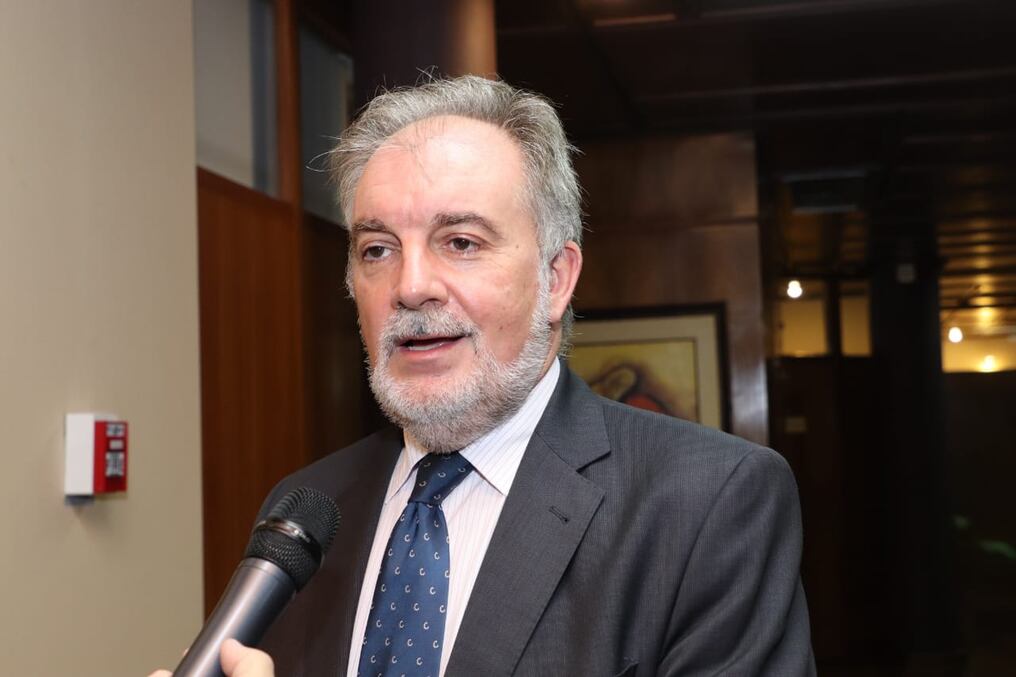 Javier García, nuevo embajador de la UE ante Paraguay, destacó que el organismo internacional seguirá asistiendo a Paraguay en los distintos programas de cooperación. Foto: Gentileza.