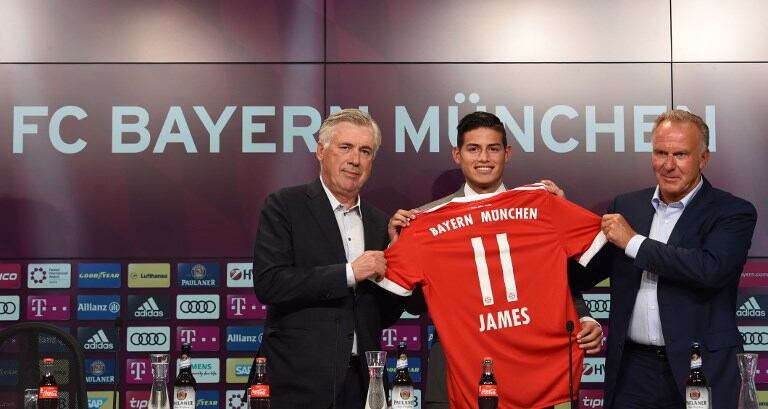 James Rodríguez festejó su cumpleaños siendo presentado en su nuevo club. Foto: AFP.
