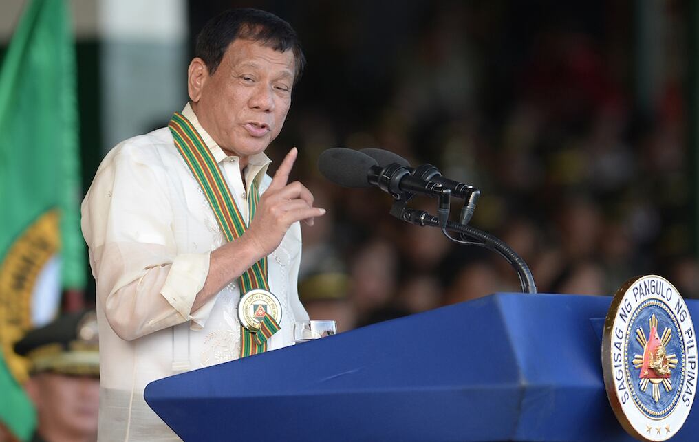 Duterte pidió a los legisladores extender la ley antes de que caduque el próximo sábado, indicó su portavoz, Ernesto Abella. 