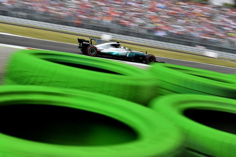El monoplaza de Bottas se lució sobre la pista de Monza. Foto: AFP.