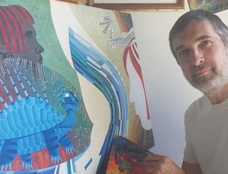 El artista ucraniano radicado en Paraguay, Victor Shtivelberg. Foto: @CulturaAsu